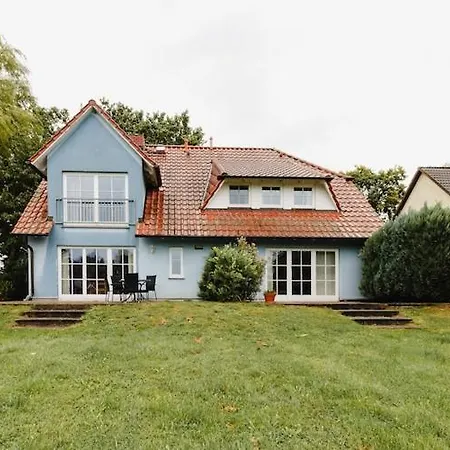 Im Blauen Haus In *